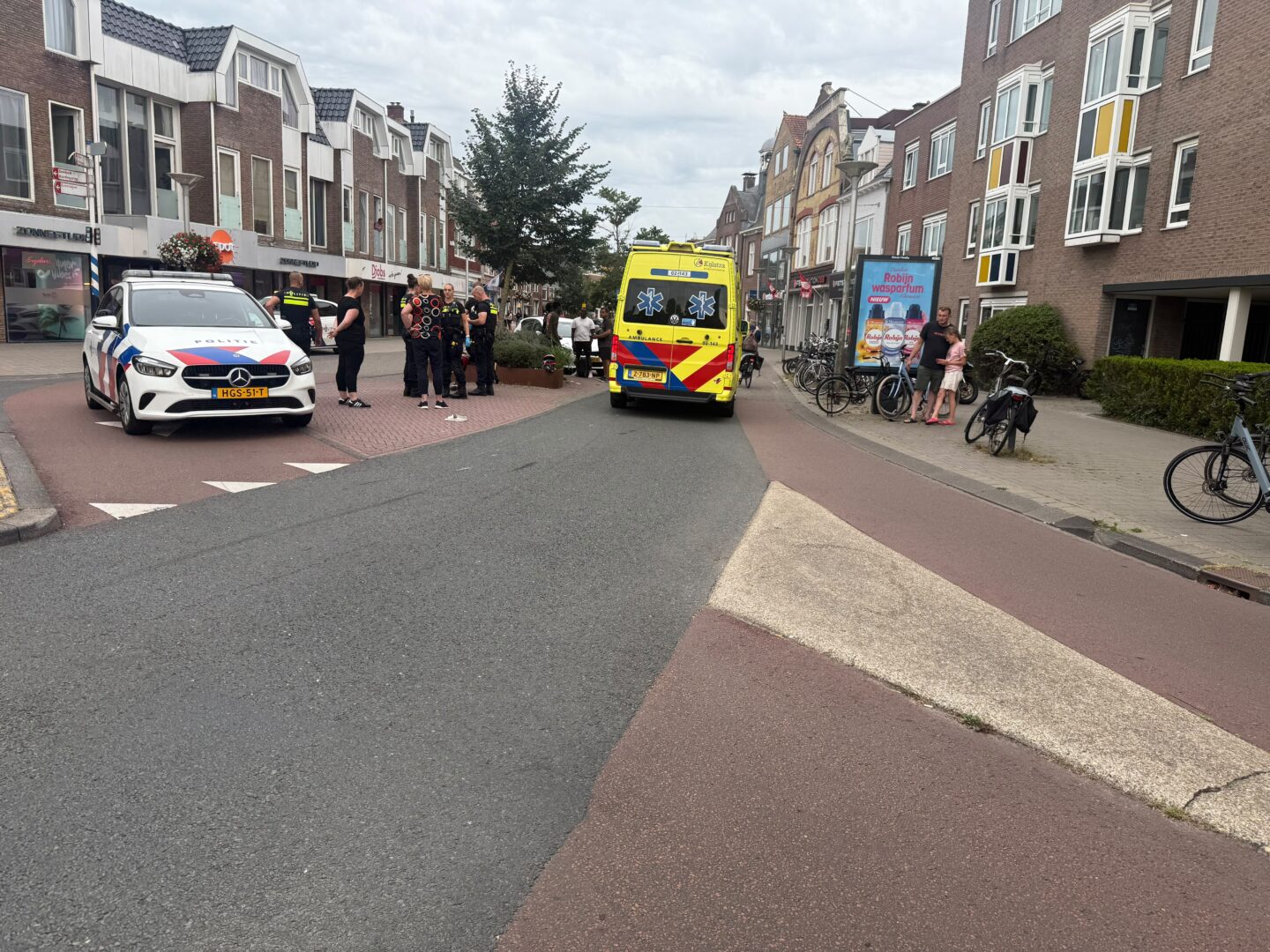 Kind op fiets gewond na ongeval met motor