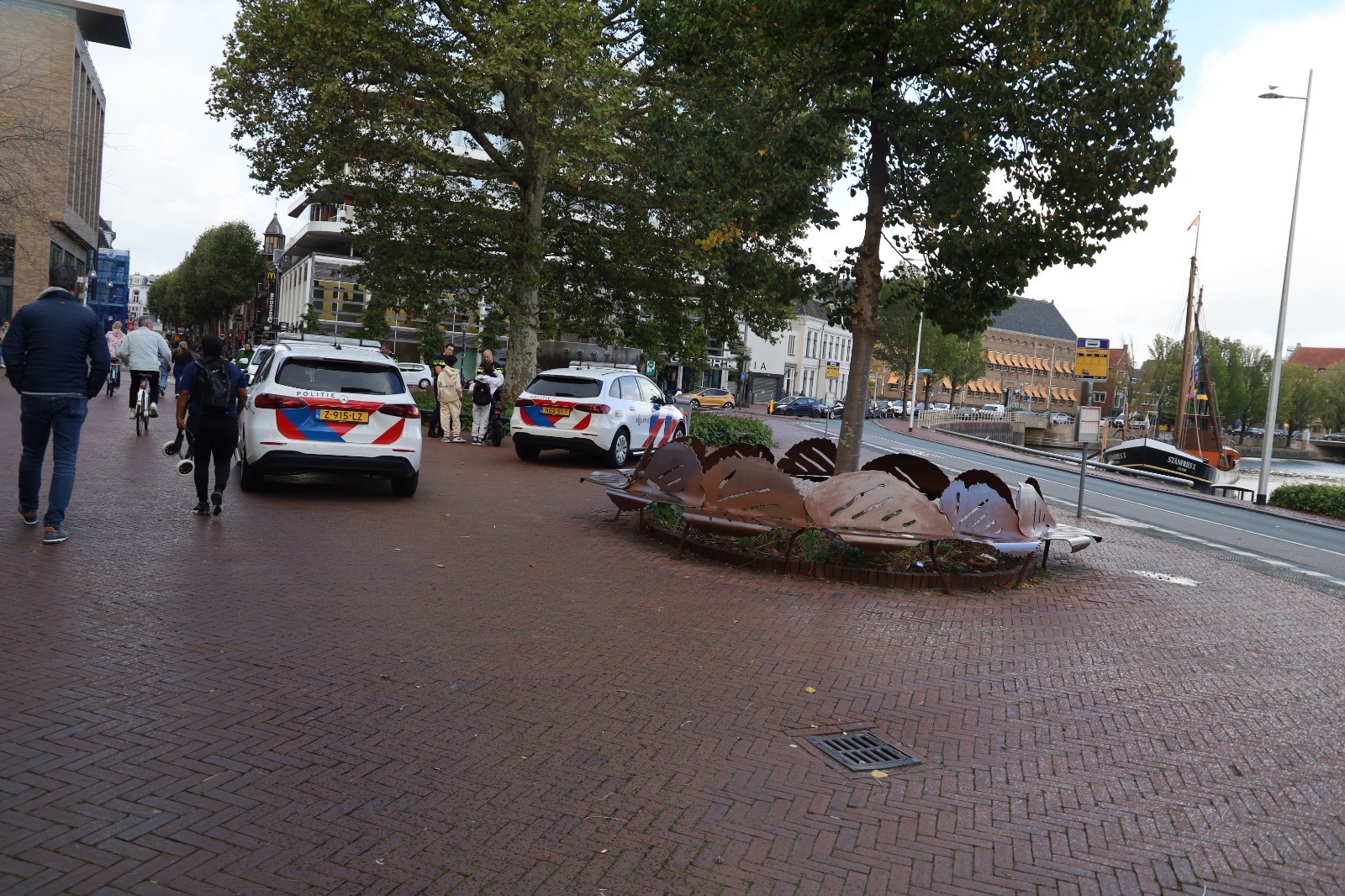 Gewonde en aanhouding na steekincident bij conflict