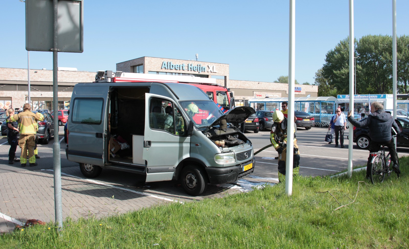 Brand in camperbusje