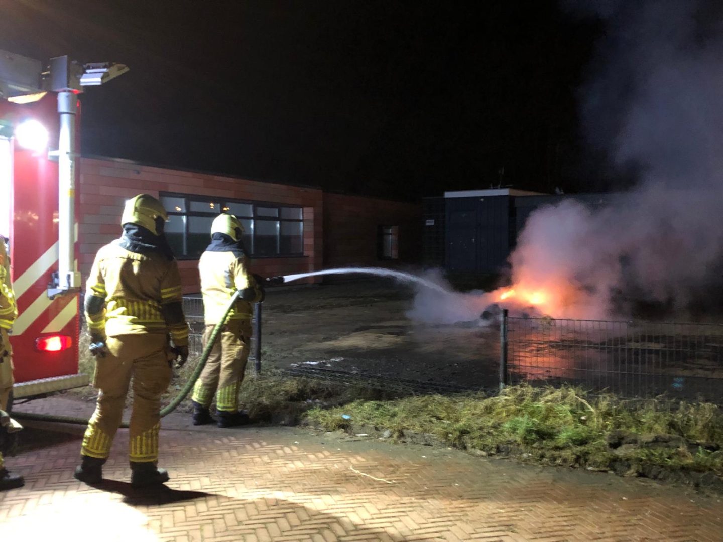 Weer containers in brand bij buurthuis Wielenpolle