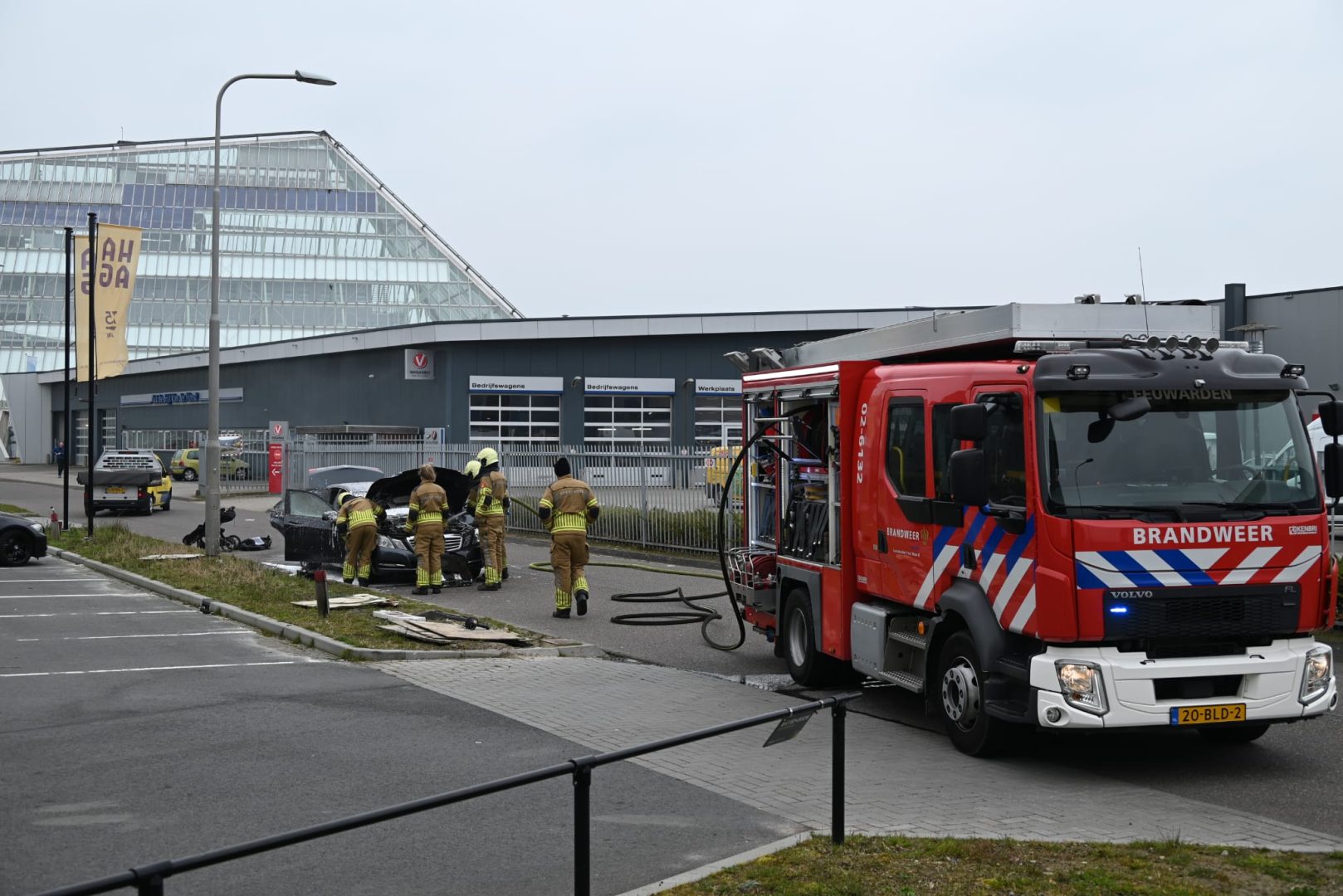 Auto beschadigd door brand