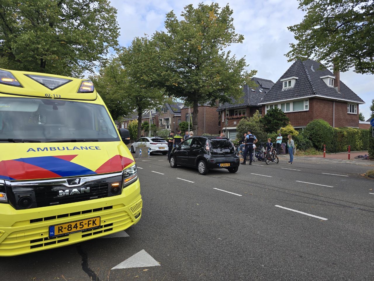 Fietser aangereden tijdens oversteken