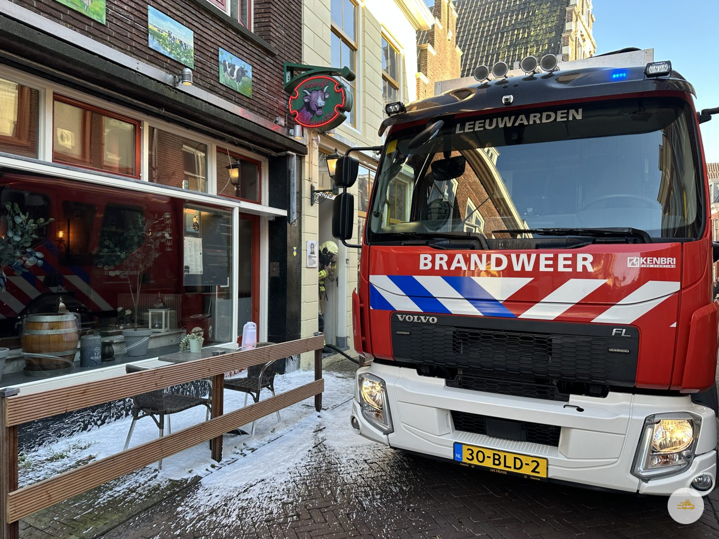 Airfryer in de brand in woning restaurant ontruimd