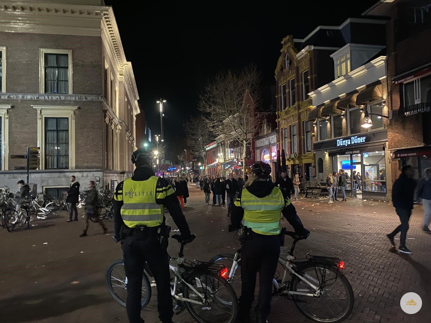 Mogelijk geschoten in horecagelegenheid op het Ruiterskwartier