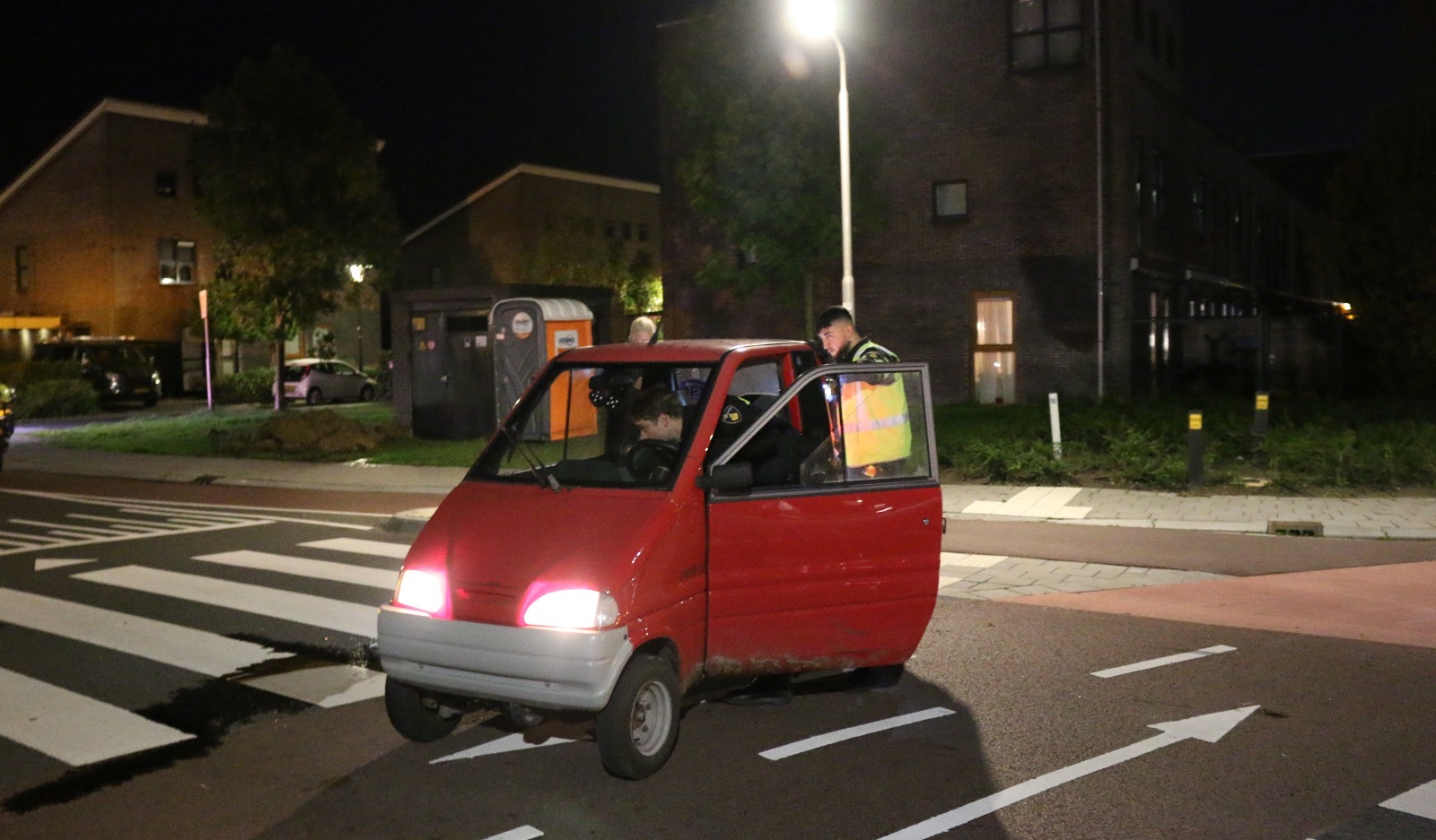 Canta kantelt na aanrijding