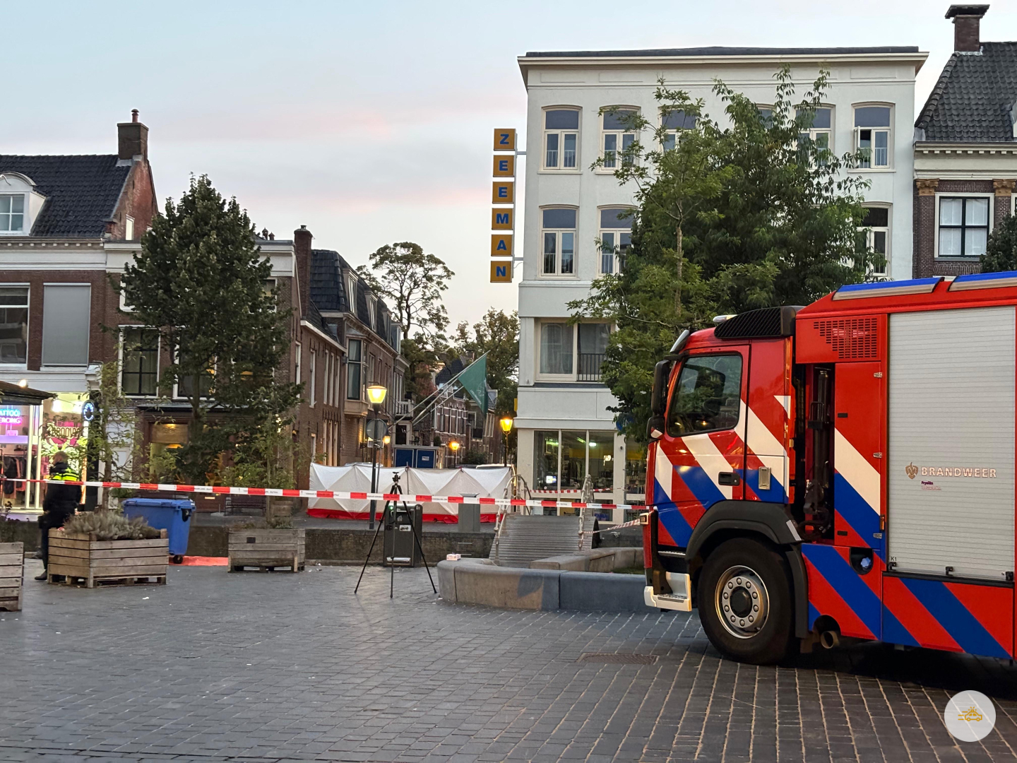 Overleden persoon aangetroffen in de gracht