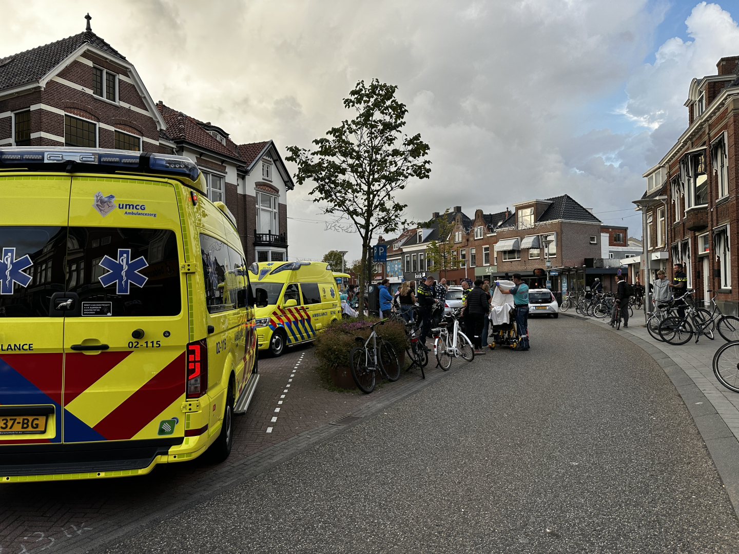 Fietster en scooter komen in botsing op de Schrans