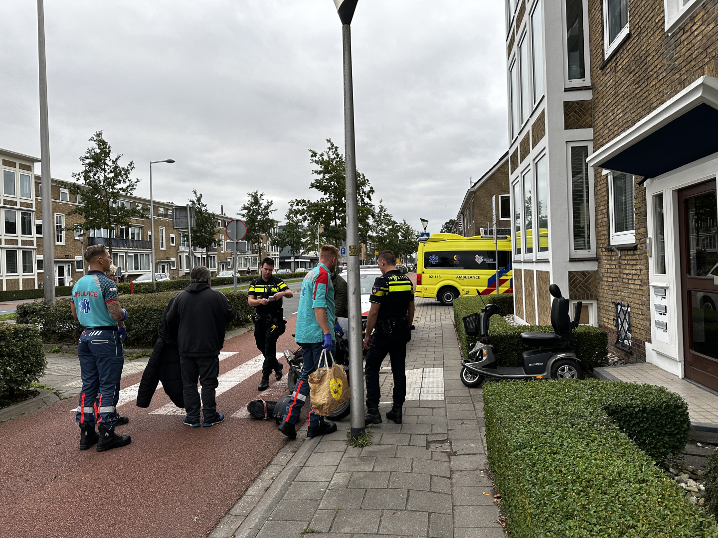 Brommer en Scootmobiel komen in botsing