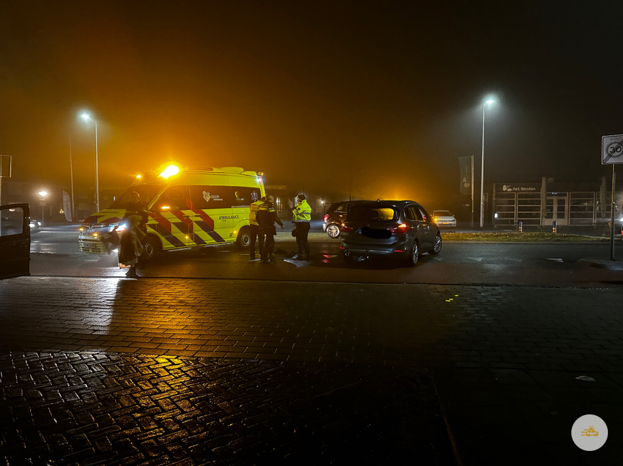 Automobilist en fietser komen in botsing