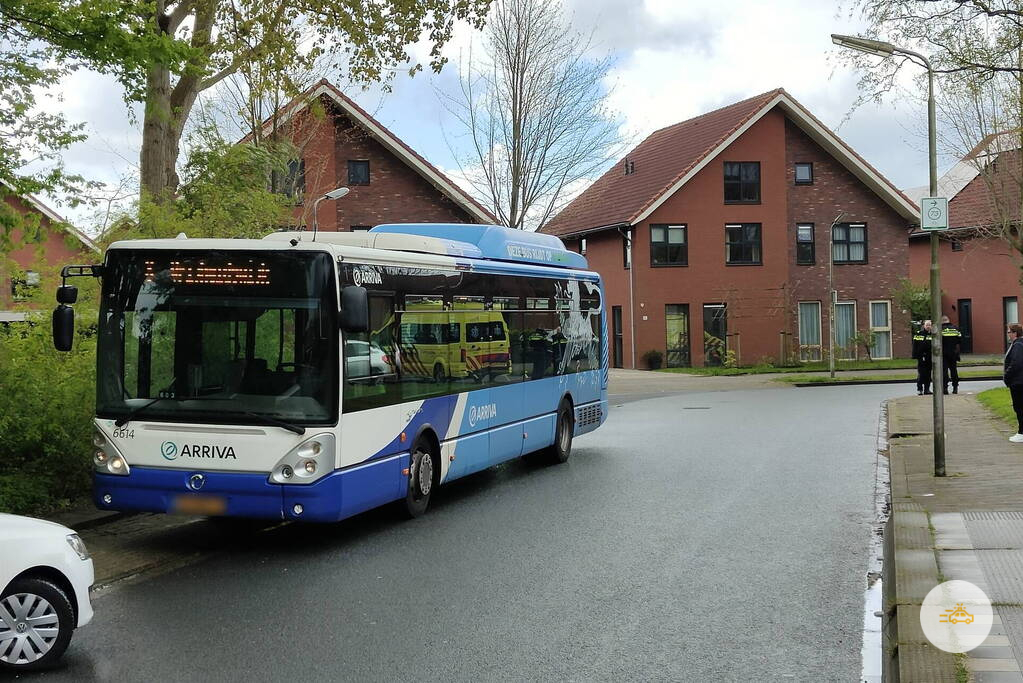 Lijnbus komt in botsing met fietser