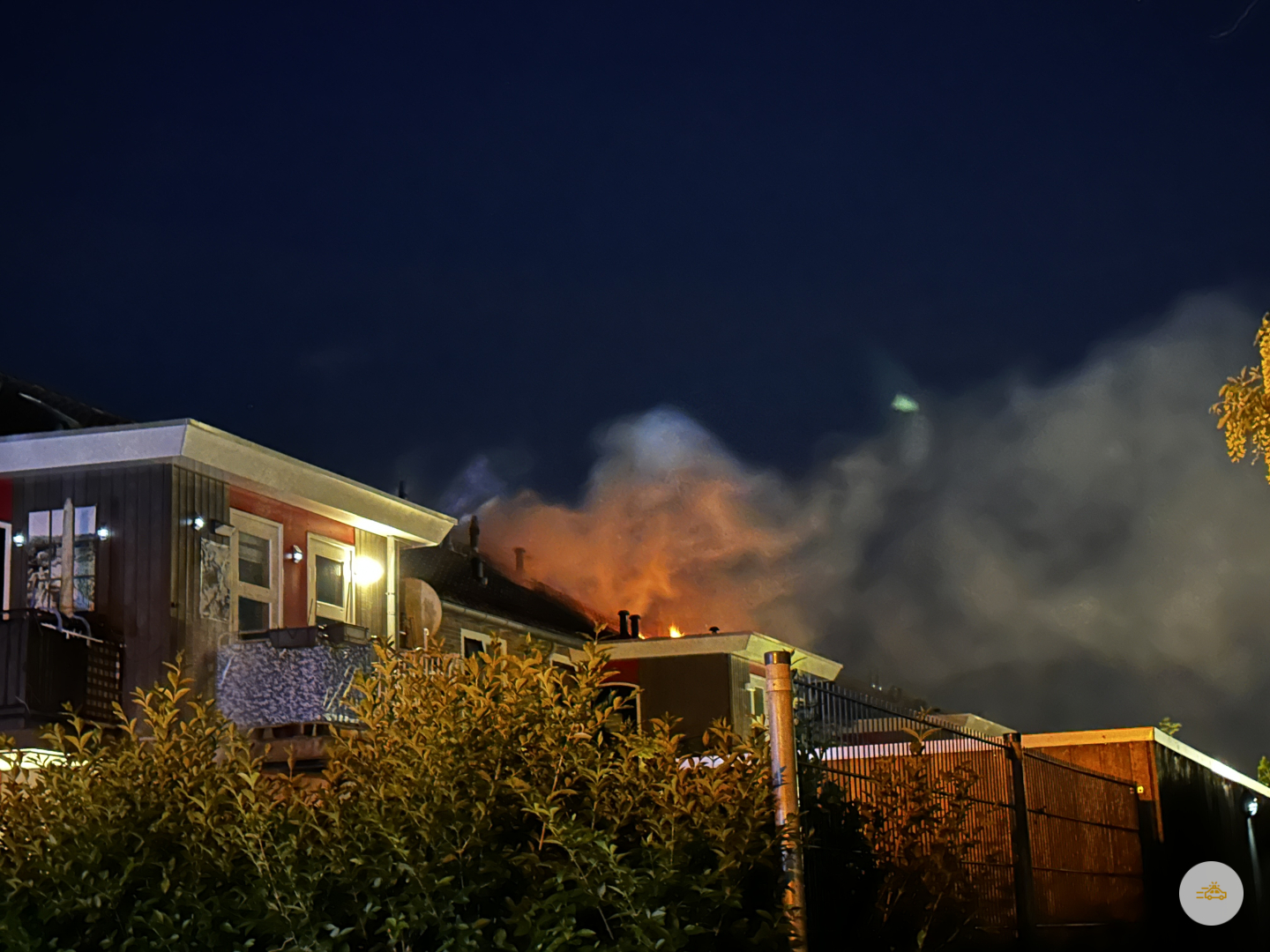 Uitslaande dakbrand in Schieringen