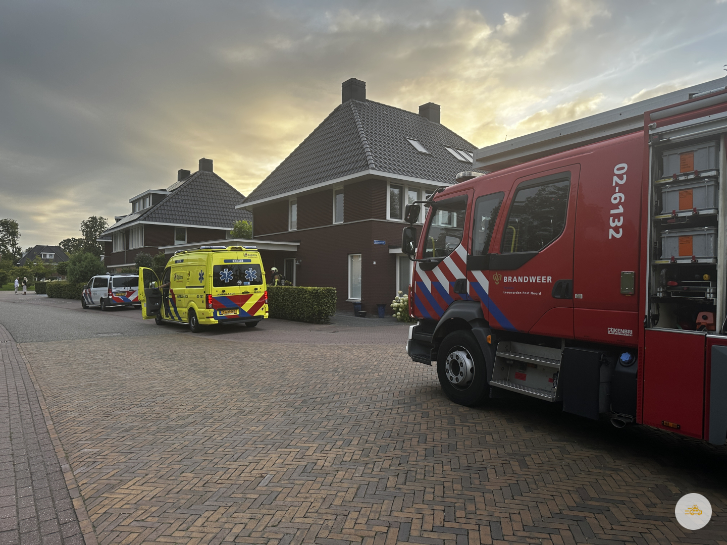 Rookmelder gaat af bewoner ligt gewond in woning