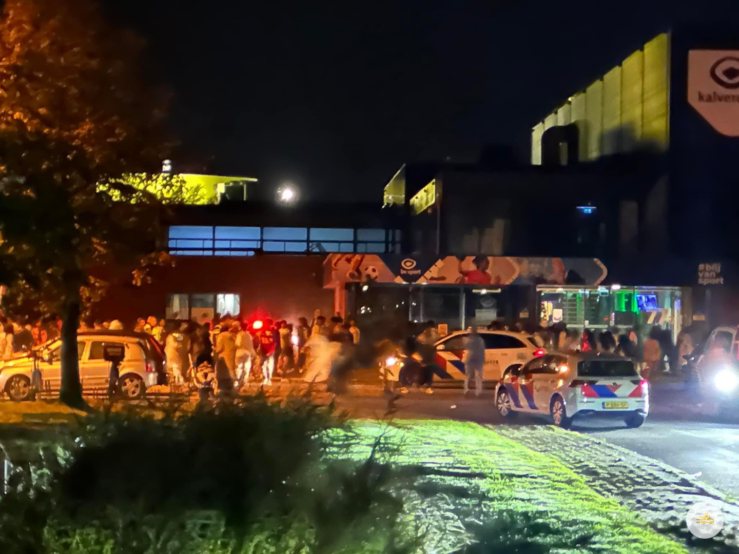 Eritrese bruiloftsgasten gaan rellen bij Zaal Enzo