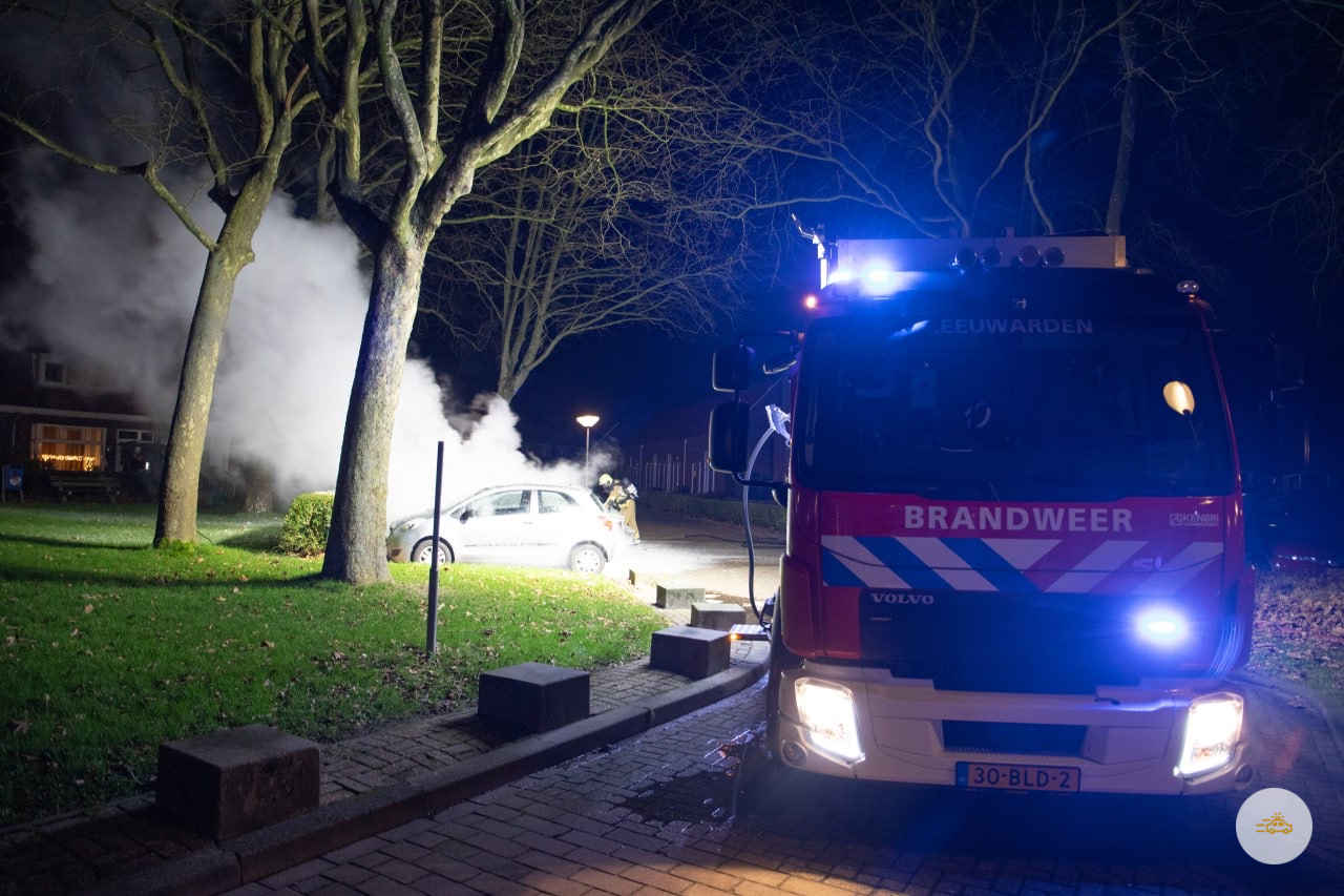 Opnieuw twee auto’s in de brand mogelijk pyromaan actief